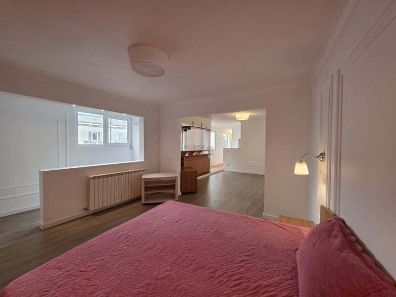 Townhouse urban renovat | Parcul Carol – Rond Regina Maria