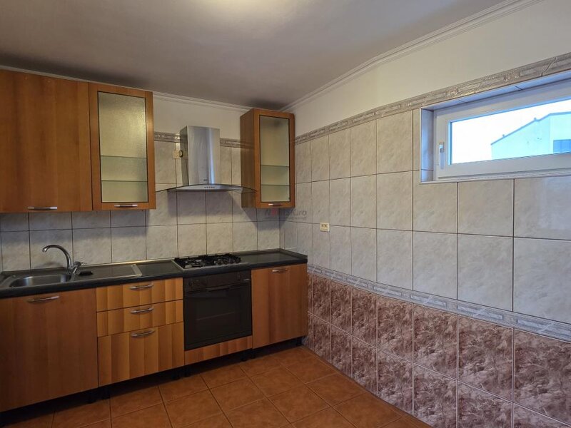 Townhouse urban renovat | Parcul Carol – Rond Regina Maria